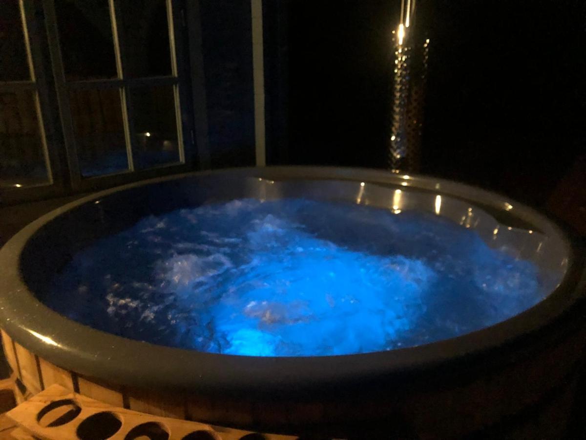 Highland Cabin - Relaxing Hot Tub Inverness Exterior photo